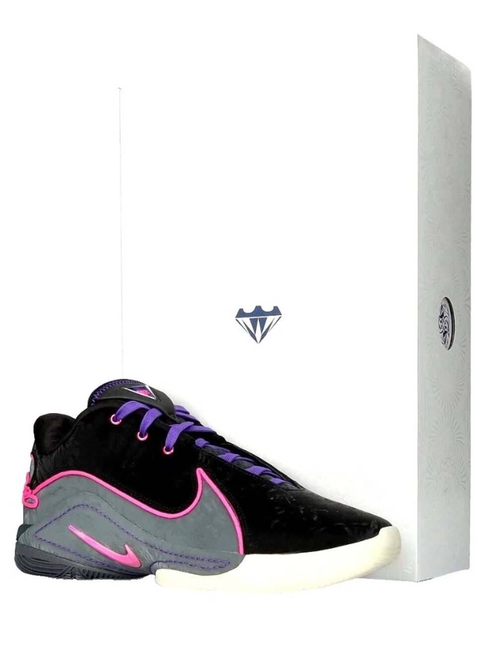 NIB Nike Lebron 22 XXII Black Grey Purple Rare FZ1094 001 Sz 10 SHARP!
